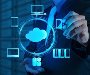 云服務器是一種處理能力可彈性伸縮的計算服務，其管理方式比物理服務器更簡單高效。云服務器幫助您快速構建更穩定、安全的應用，降低開發運維的難度和整體IT成本，使您能夠更專注于核心業務創新。