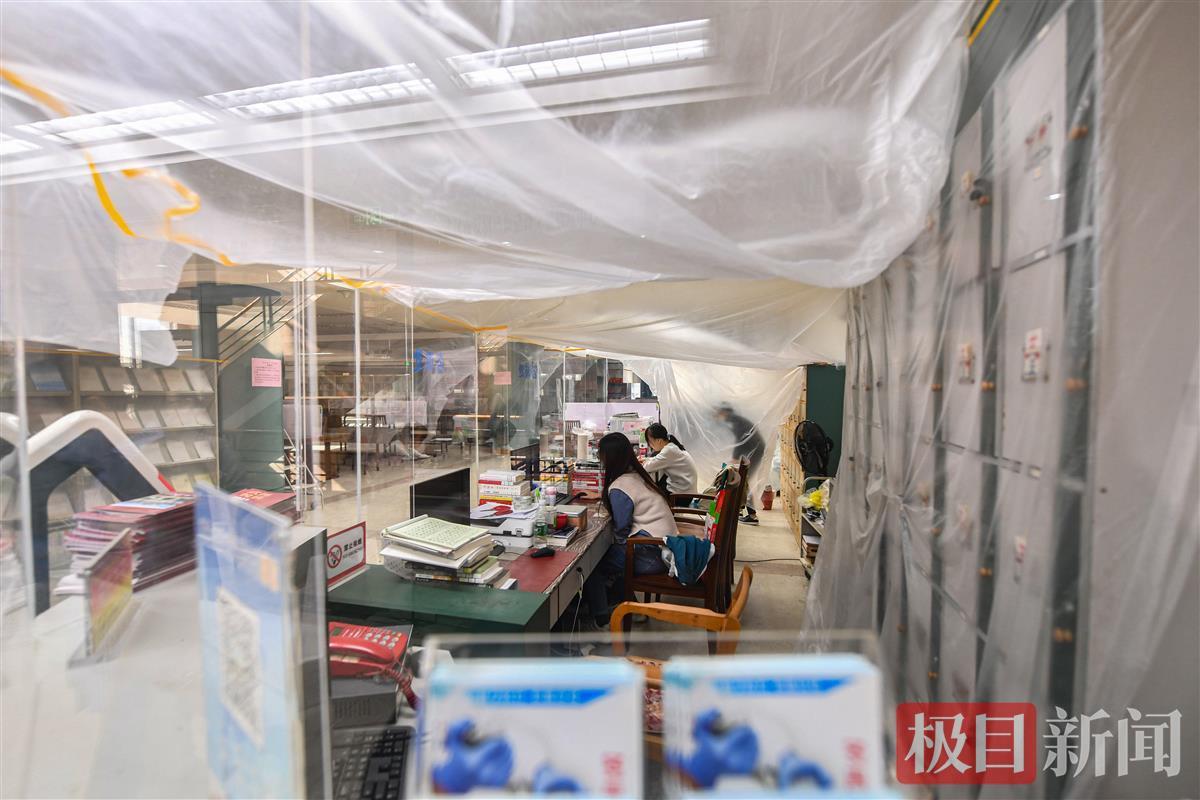 24米高空作業忙,武漢圖書館錐形玻璃頂即將煥新